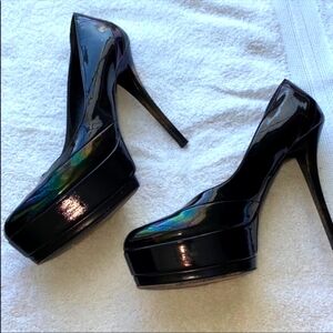 Gucci pumps